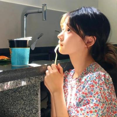 摩哈维的月亮海报